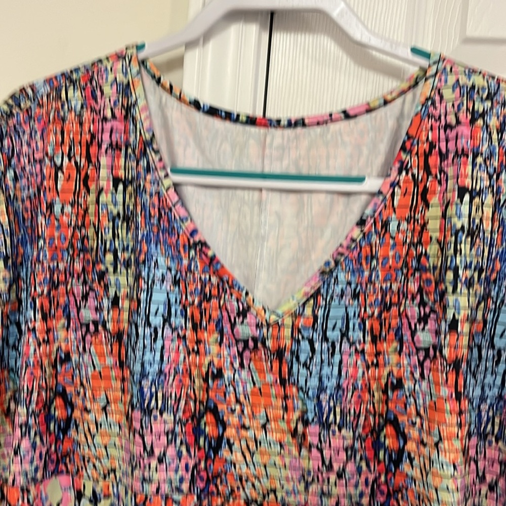 Cute/ Comfy/ Cool for summer! Size 2X🌺 Work/ Play/ Travel! Great Colors!🌺🐝 - Picture 3 of 6